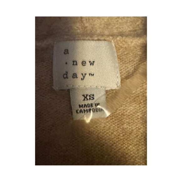 A NEW DAY COLOR BLOCK MIDI LENGTH OPEN SWEATER - Picture 3 of 3